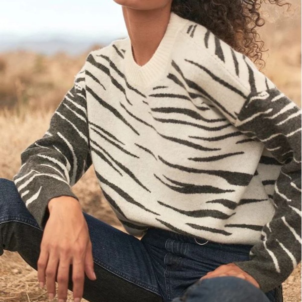 RAILS Lana Wool Cashmere Sweater in Mixed Abstract Tiger Ivory Grey S